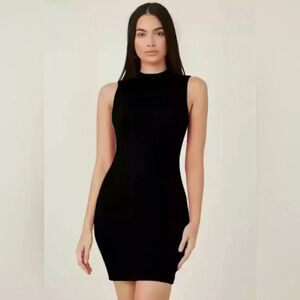 NWT Black Olivaceous Boutique Brand shift dress little black dress Small